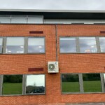 Subcooled Daikin twin split air con